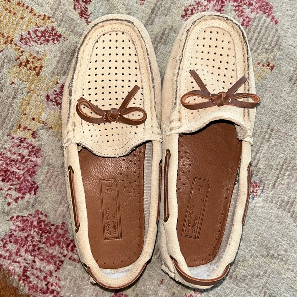 Brand new Zara moccasin size 31 kids